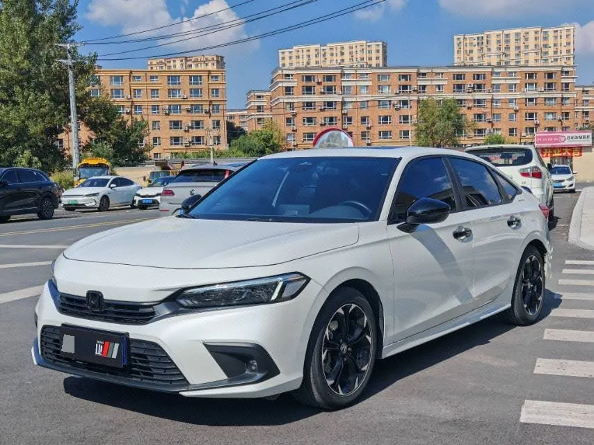 Open image lightbox: Honda 2022 Civic 1.5T Stepless 240TURBO Combustion Edition Automatic Gear