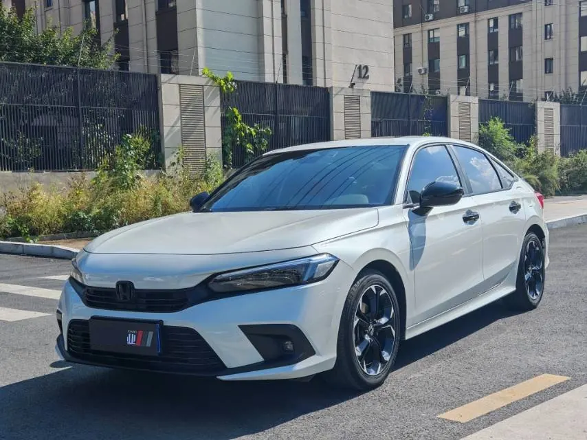 Honda 2022 Civic 1.5T Stepless 240TURBO Combustion Edition Automatic Gear 3