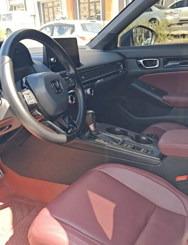 Honda 2022 Civic 1.5T Stepless 240TURBO Combustion Edition Automatic Gear 8