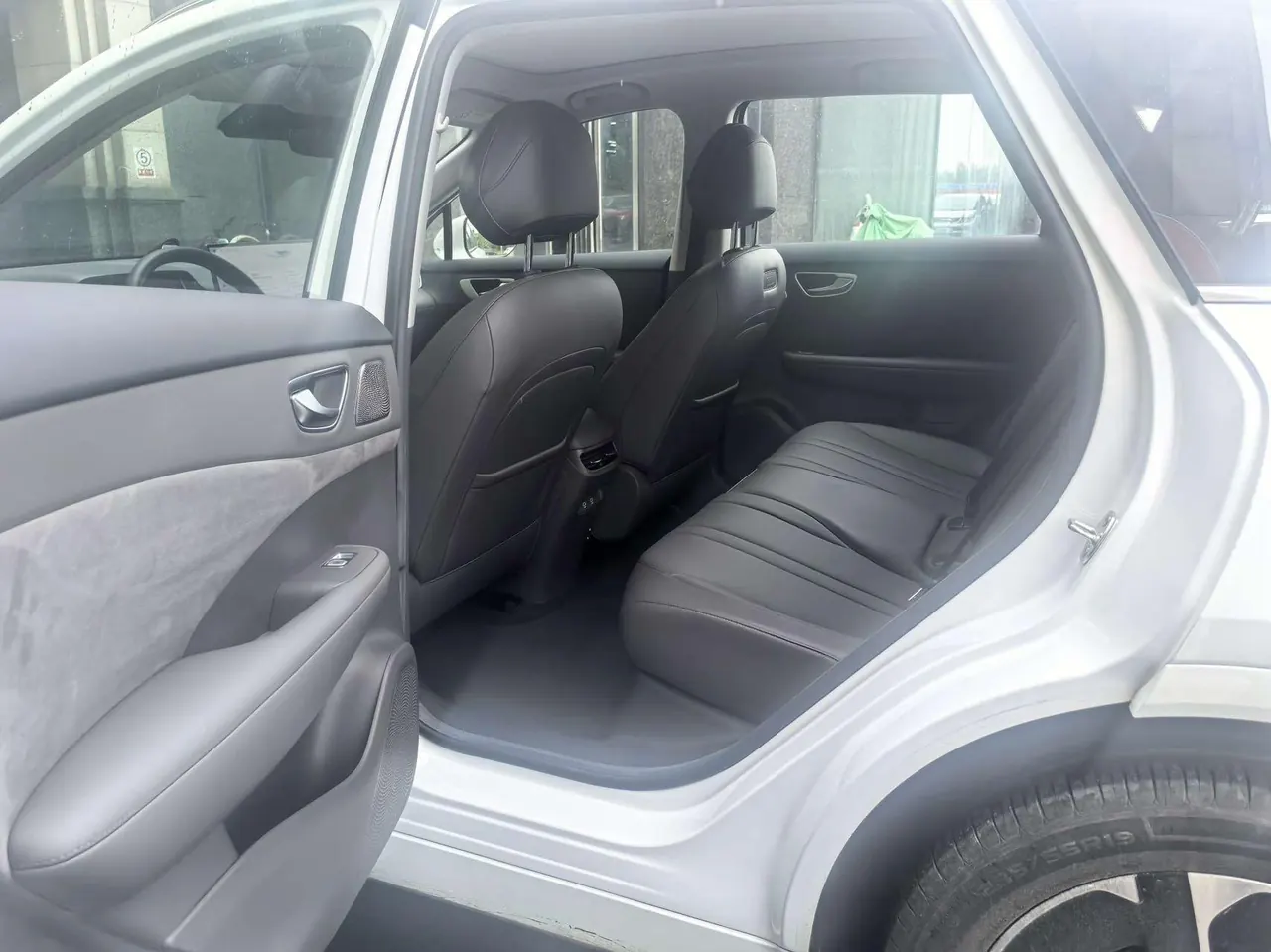 Shangjie 2025 H5 Range-Extended Max Automatic Transmission 5