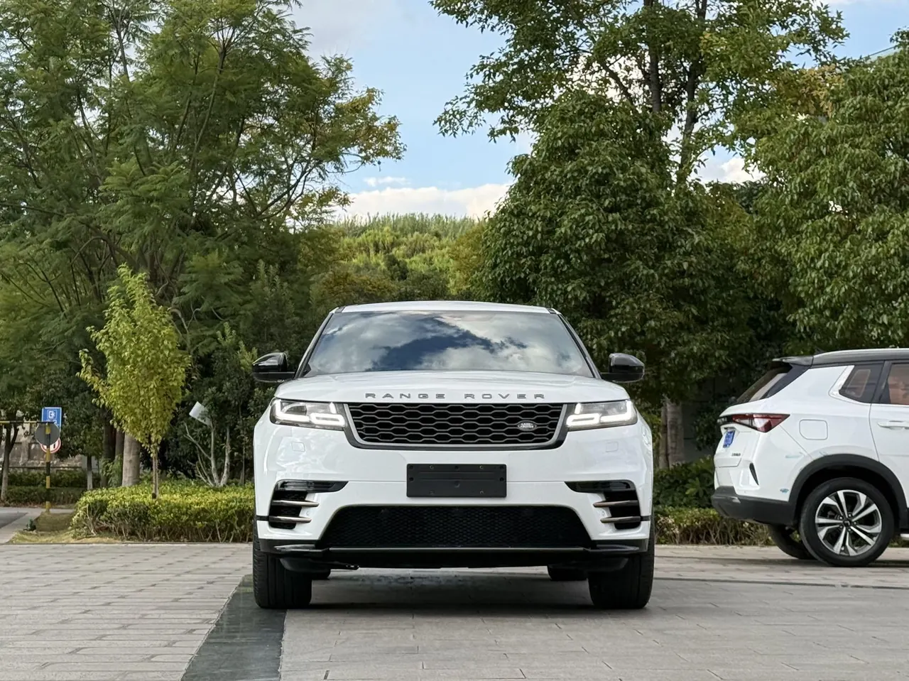 Land Rover Range Rover Star Pulse (Imported) 2020 Range Rover Star Pulse 2.0T P250 R-DYNAMIC S Automatic Gear 2