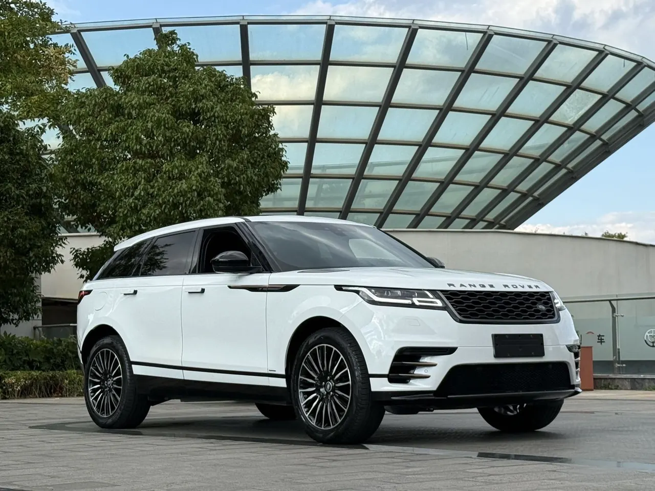 Land Rover Range Rover Star Pulse (Imported) 2020 Range Rover Star Pulse 2.0T P250 R-DYNAMIC S Automatic Gear 3