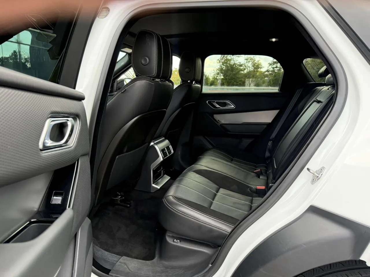 Land Rover Range Rover Star Pulse (Imported) 2020 Range Rover Star Pulse 2.0T P250 R-DYNAMIC S Automatic Gear 6