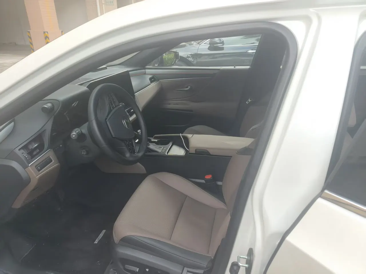 Lexus ES (Imported) 2025 ES200 2.0 Stepless Edition Automatic Gear 5