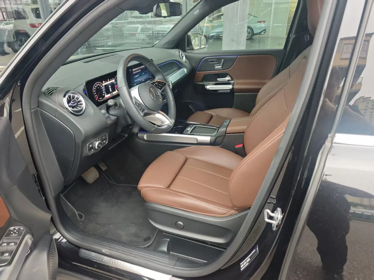 Mercedes Benz 2025 GLB 220 48V 2.0T fashion automatic gear 6