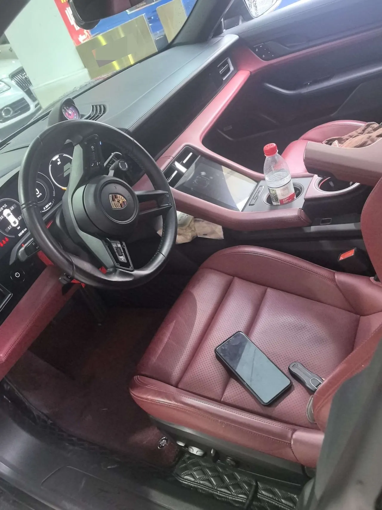 Porsche Taycan (Imported) 2020 Taycan Taycan Automatic 6