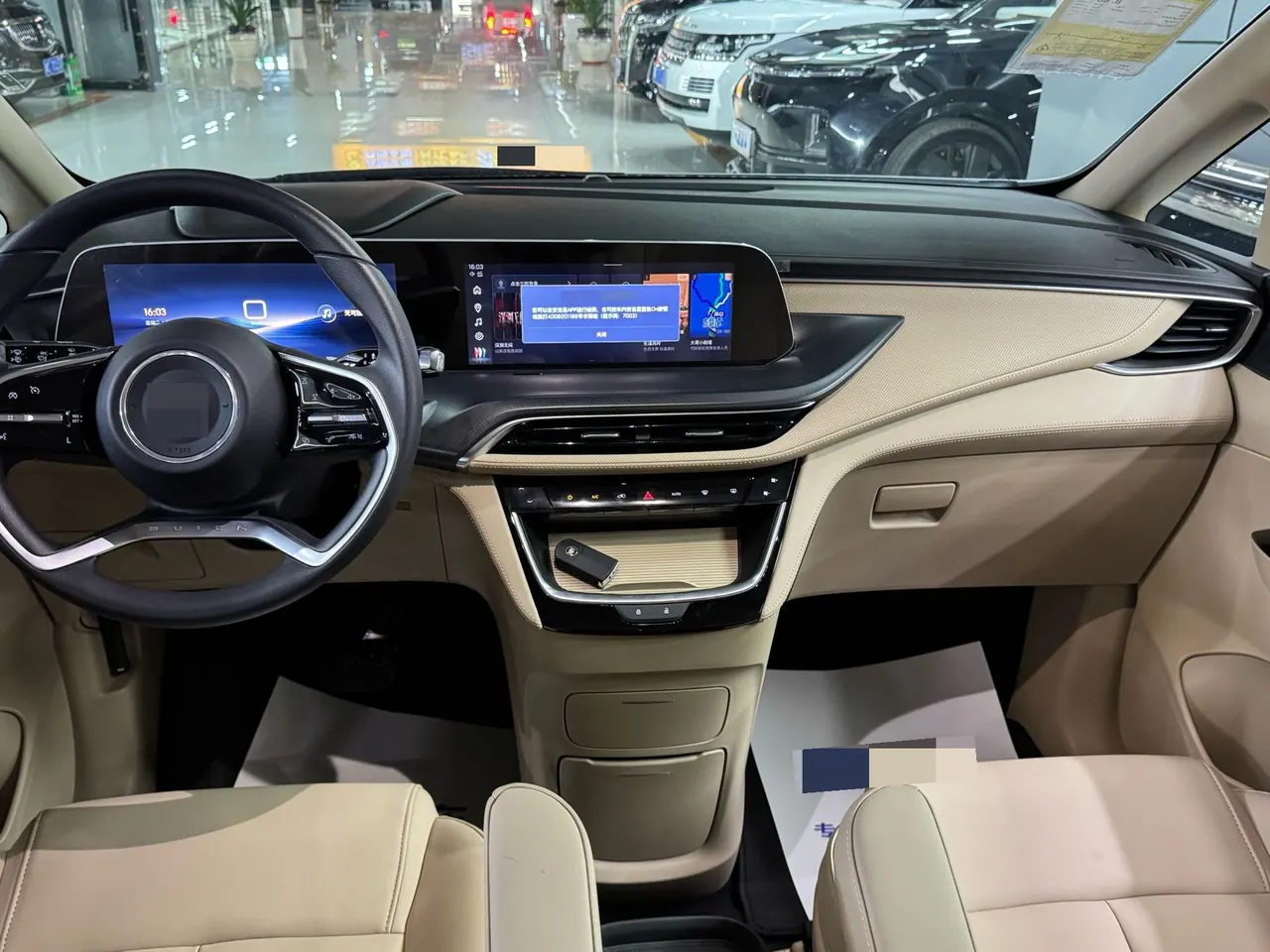 Buick 2025 GL8 Land Business Class 2.0T First Edition Automatic Gear 5