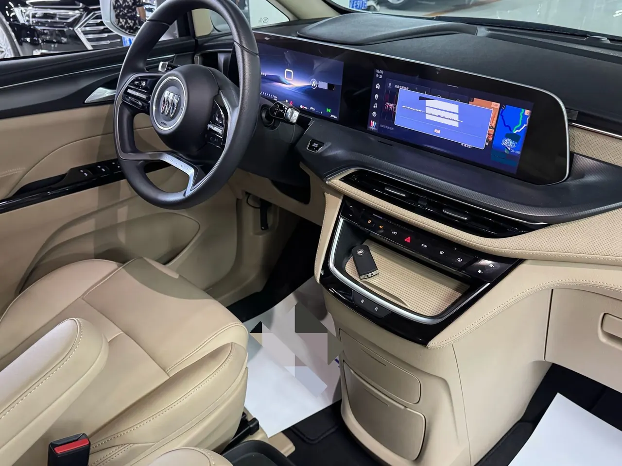 Buick 2025 GL8 Land Business Class 2.0T First Edition Automatic Gear 7