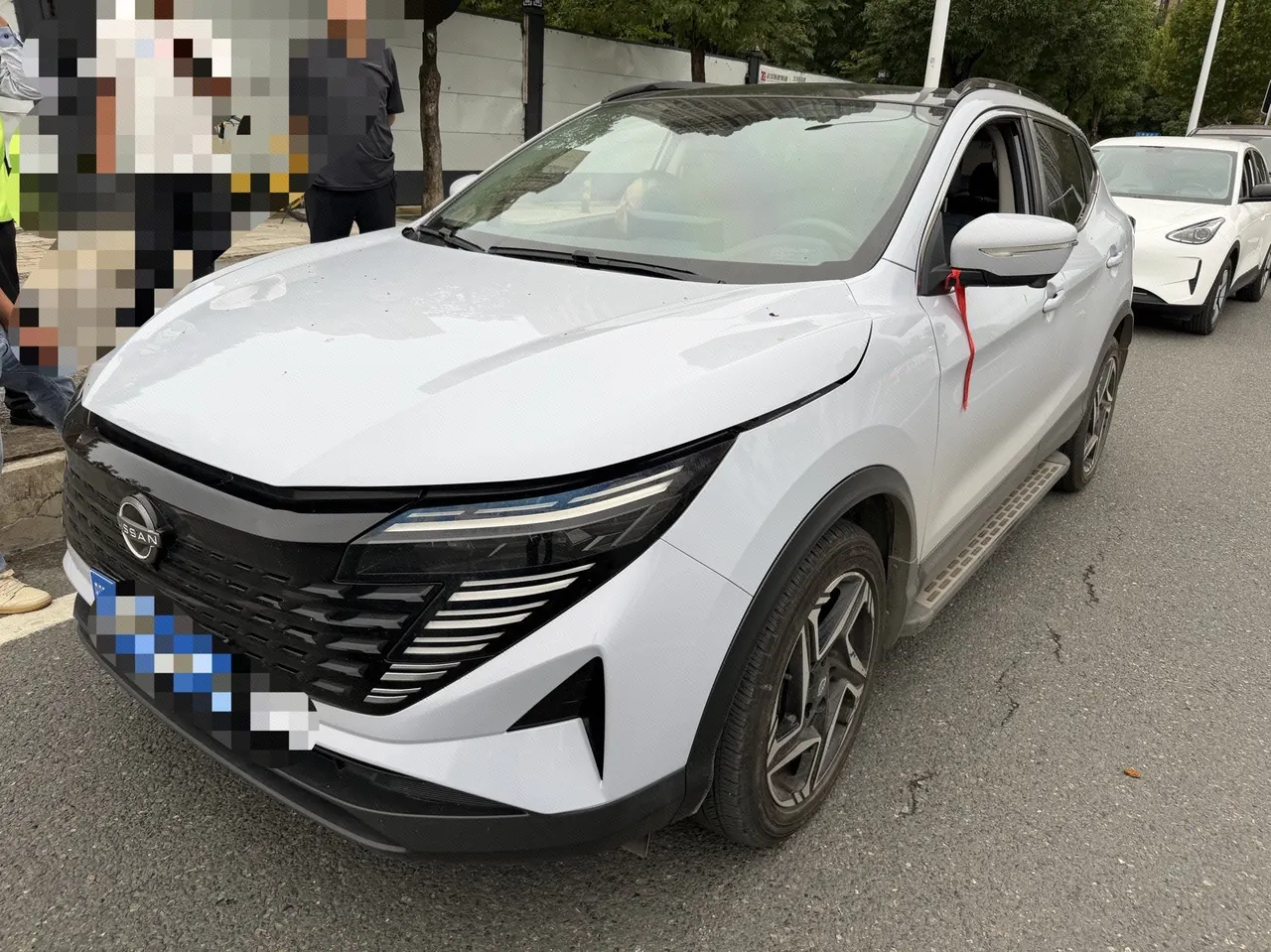 打开图片灯箱:Nissan 2025 Xiao Ke Honor 2.0 Stepless Honor XV True Edition Automatic Gear