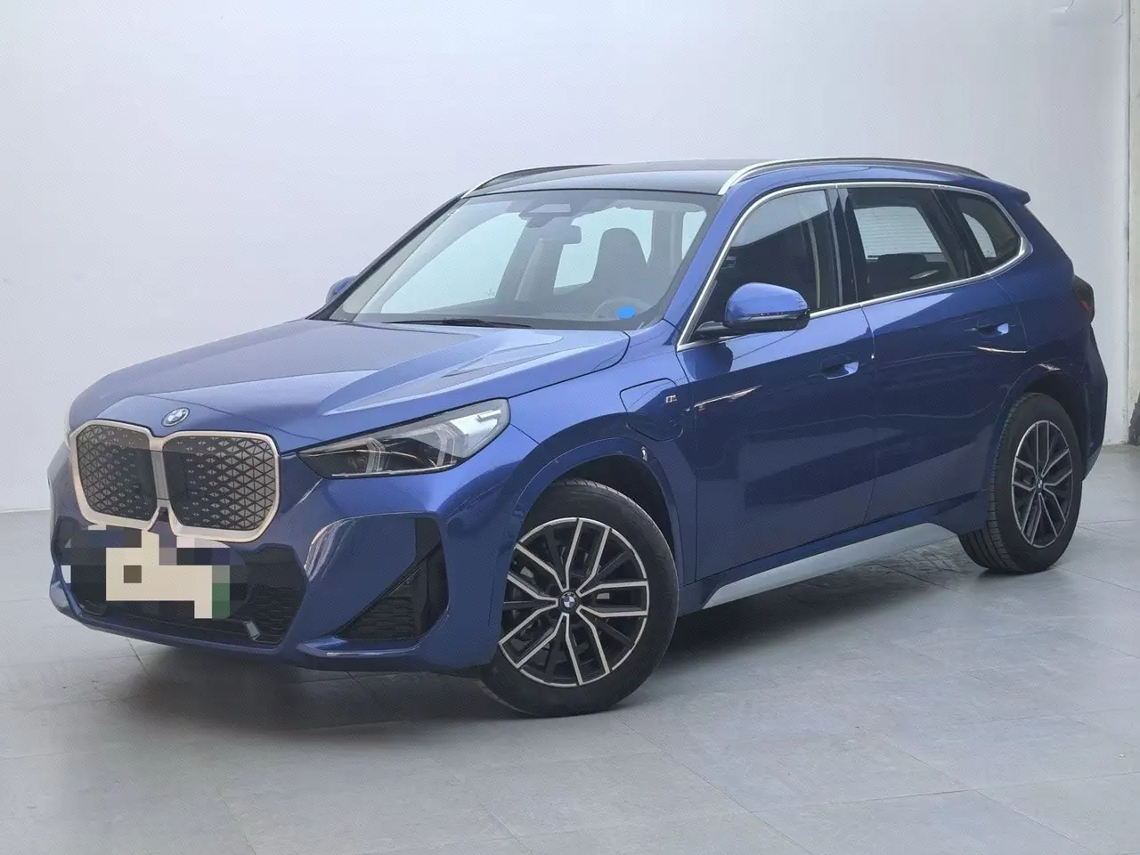 BMW 2025 iX1 eDrive25L eDrive25L m sports suit automatic gear - View 1