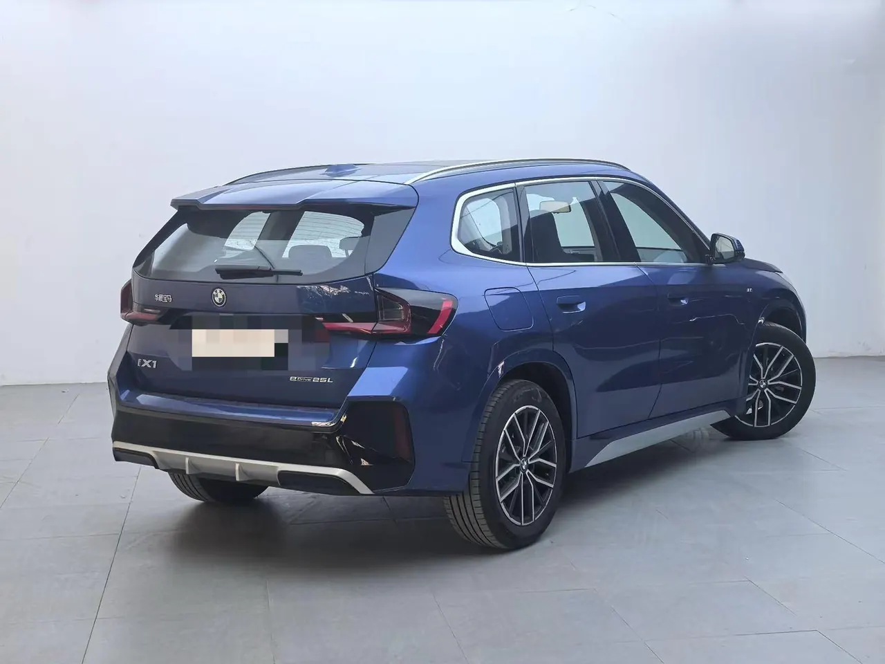 BMW 2025 iX1 eDrive25L eDrive25L m sports suit automatic gear 9