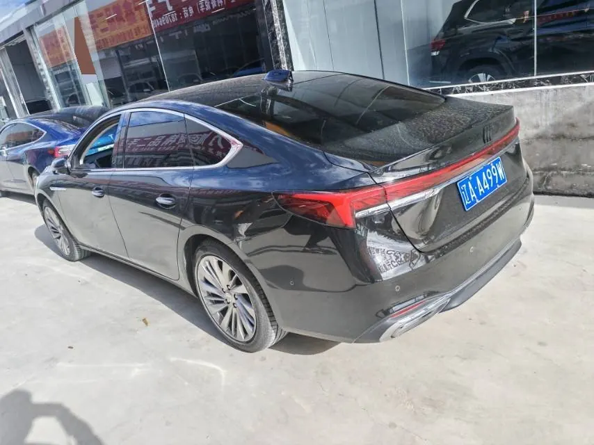 Buick 2025 LaCrosse 2.0T Platinum Avia Edition Automatic Gear 5