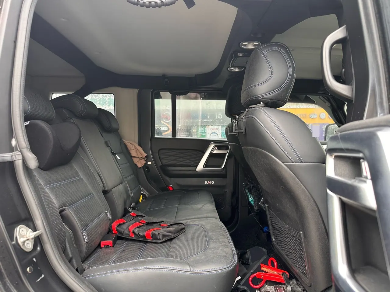 Beijing 2021 BJ40 2.0T four-wheel drive blade hero version chivalrous automatic gear 14