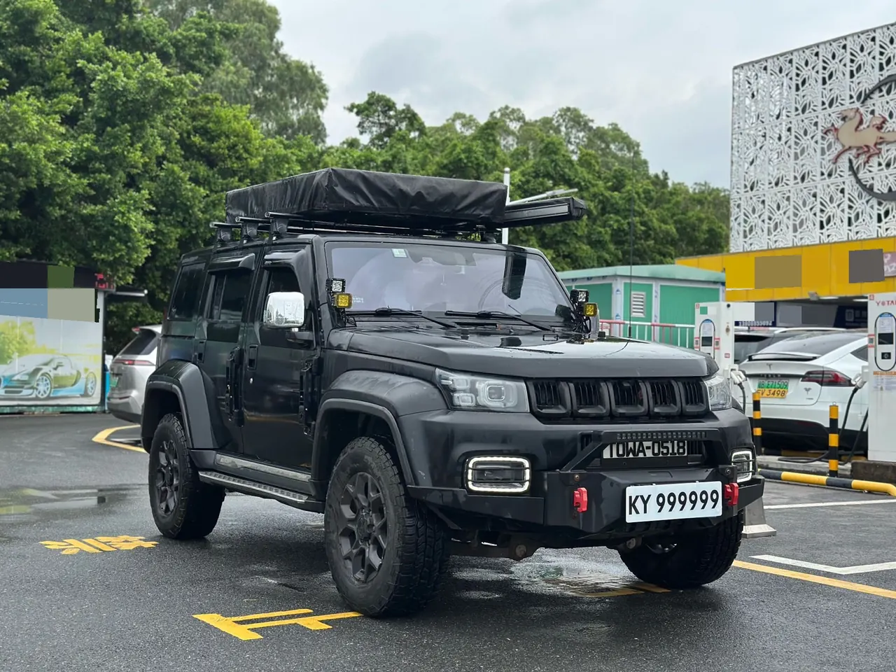 Beijing 2021 BJ40 2.0T four-wheel drive blade hero version chivalrous automatic gear 3