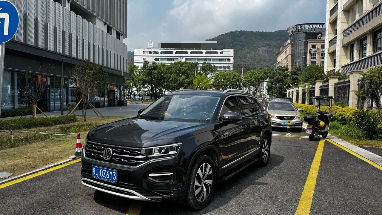 Открыть галерею: Volkswagen 2020 Tanyue X 2.0TSI 330TSI Two-Drive Flagship Zhilian Edition Automatic Gear
