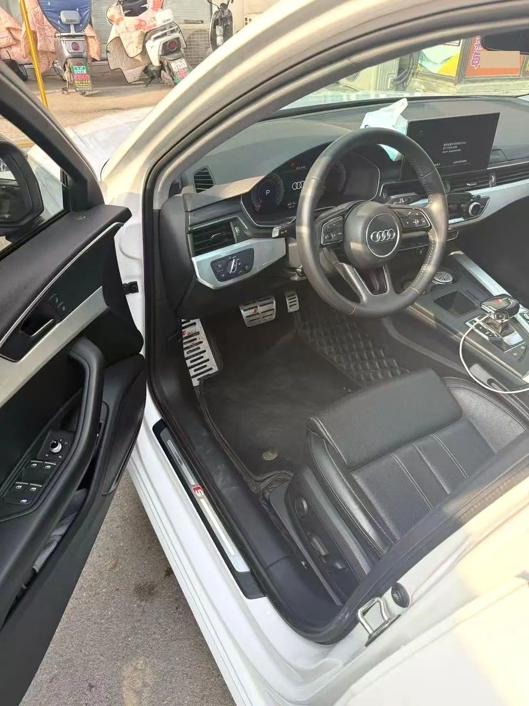 Audi 2020 A4L 2.0TFSI 40TFSI Fashion Elegant Automatic 3