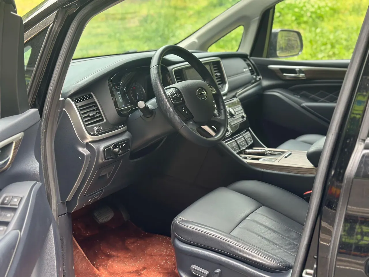 Chuanqi 2020 GM8 1.8T automatic gear 2