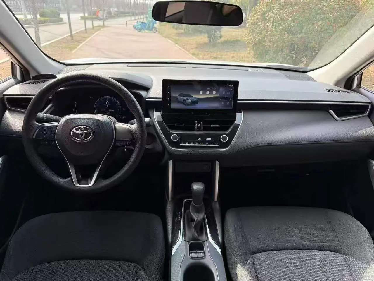 Toyota 2024 Front Landa 2.0 Stepless Elite Edition Automatic Gear 8