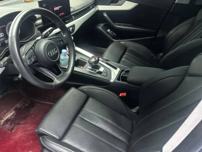 Audi 2020 A4L 2.0TFSI 40TFSI Fashion Dynamic Automatic 5