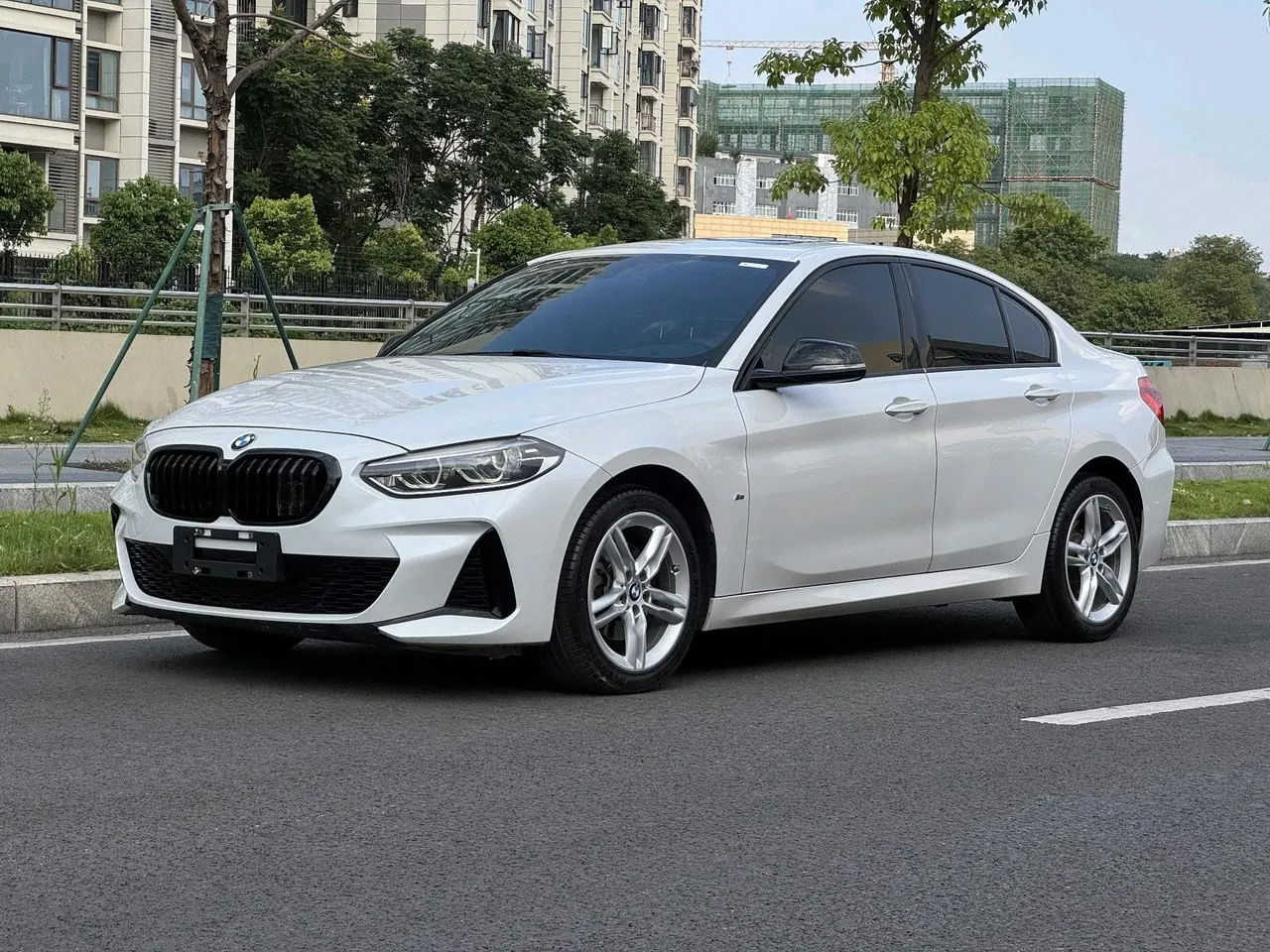 Open image lightbox: BMW 1 Series 2021 120i 1.5T M Sport Night Edition (facelift) Automatic