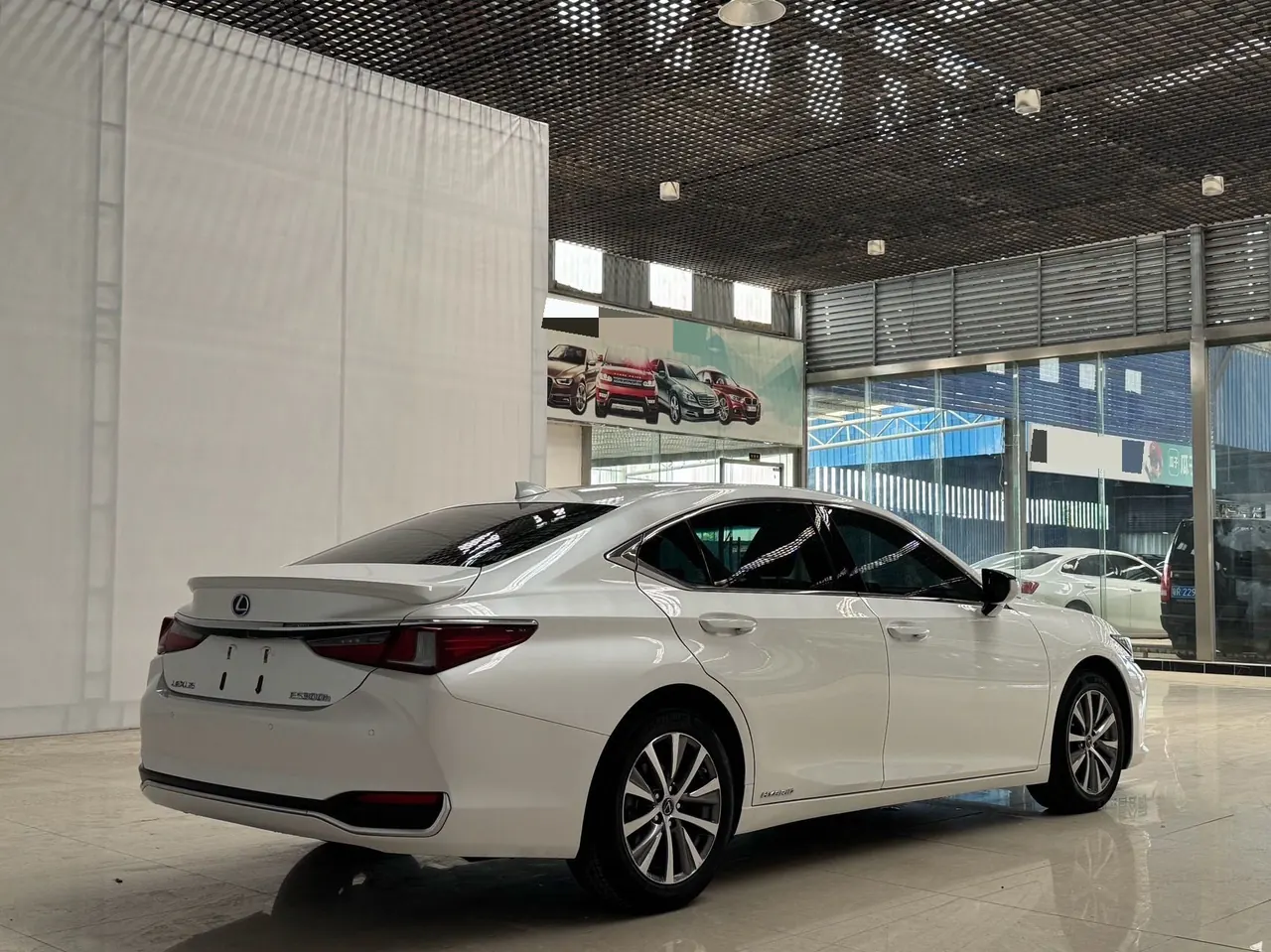 Lexus ES (Imported) 2020 ES300h 2.5 Stepless Excellence Edition Automatic Gear 11