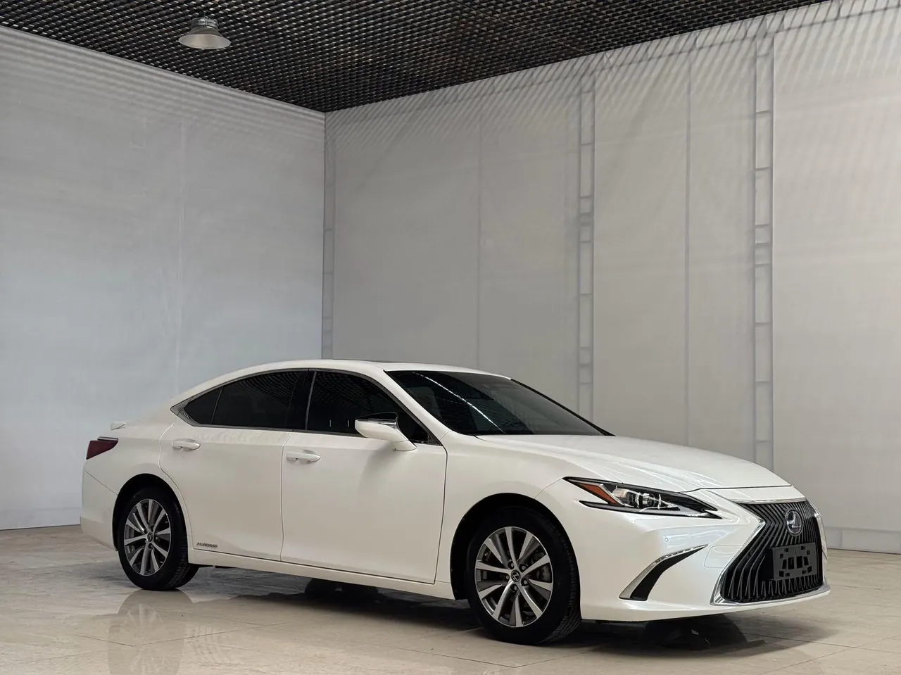 Lexus ES (Imported) 2020 ES300h 2.5 Stepless Excellence Edition Automatic Gear 3