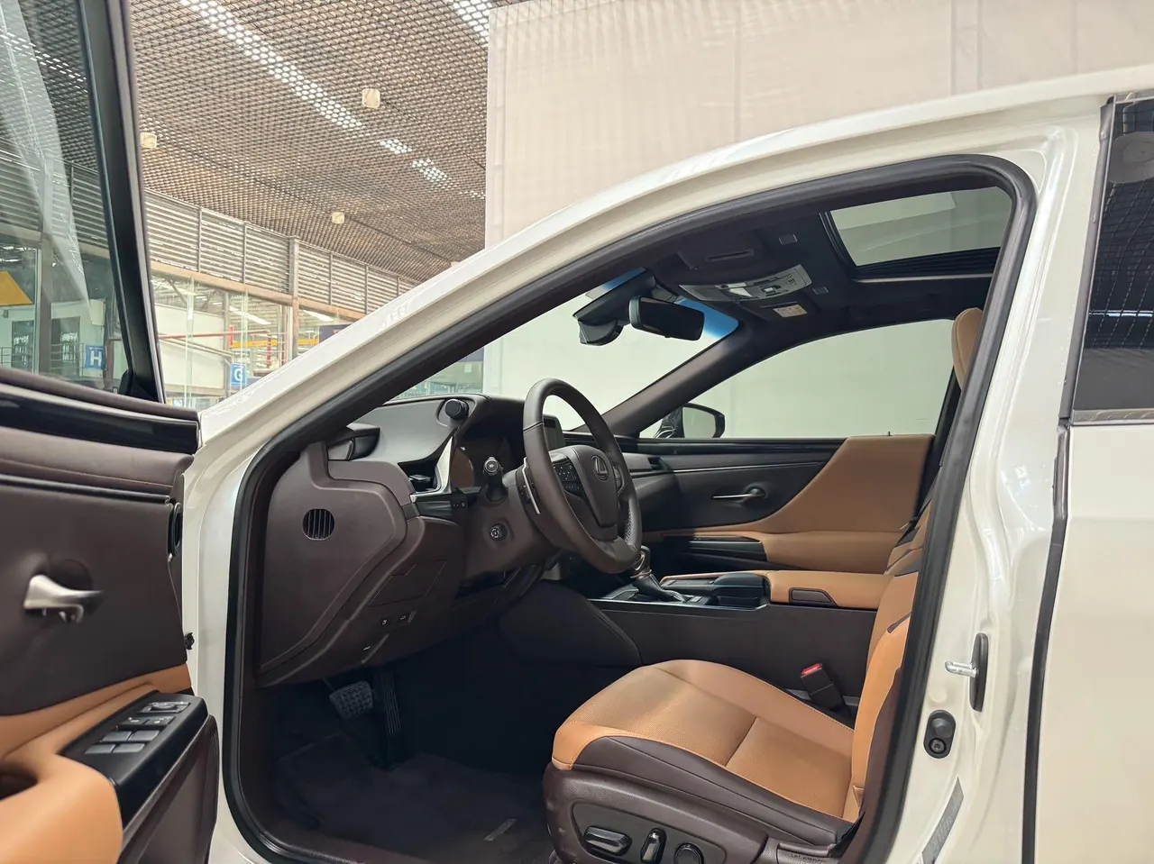 Lexus ES (Imported) 2020 ES300h 2.5 Stepless Excellence Edition Automatic Gear 4