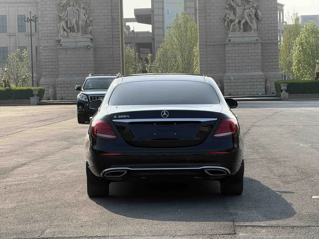 Mercedes Benz E-Class 2020 E 300 L 2.0T Fashion Automatic Gear 6