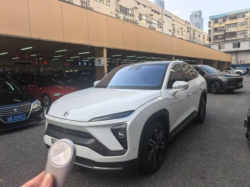 Открыть галерею: NIO 2020 ES 6 610KM Performance Edition Automatic Gear