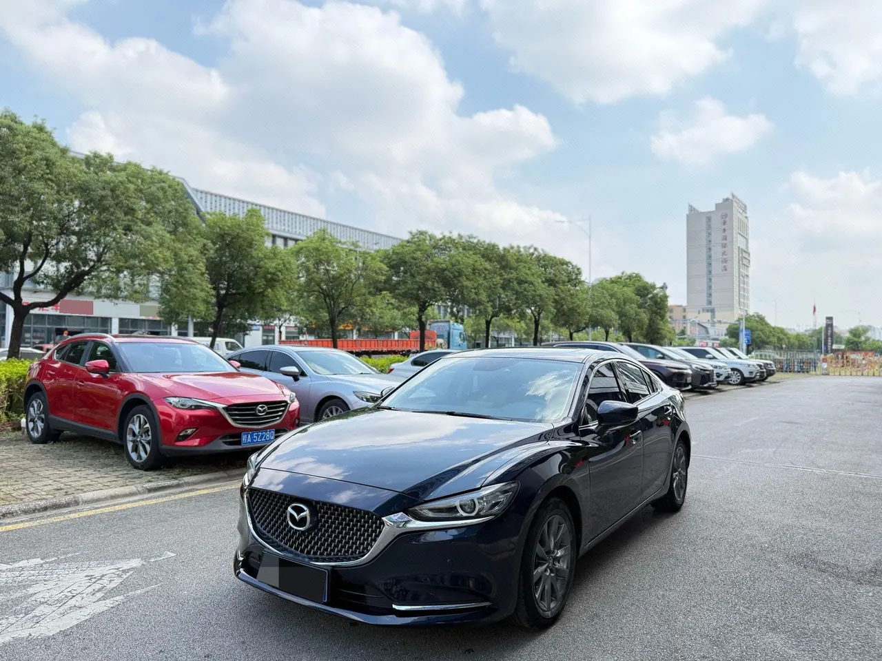 Открыть галерею: Mazda 2020 Mazda 6 Atez 2.0 Blue Sky Deluxe Edition Automatic Gear