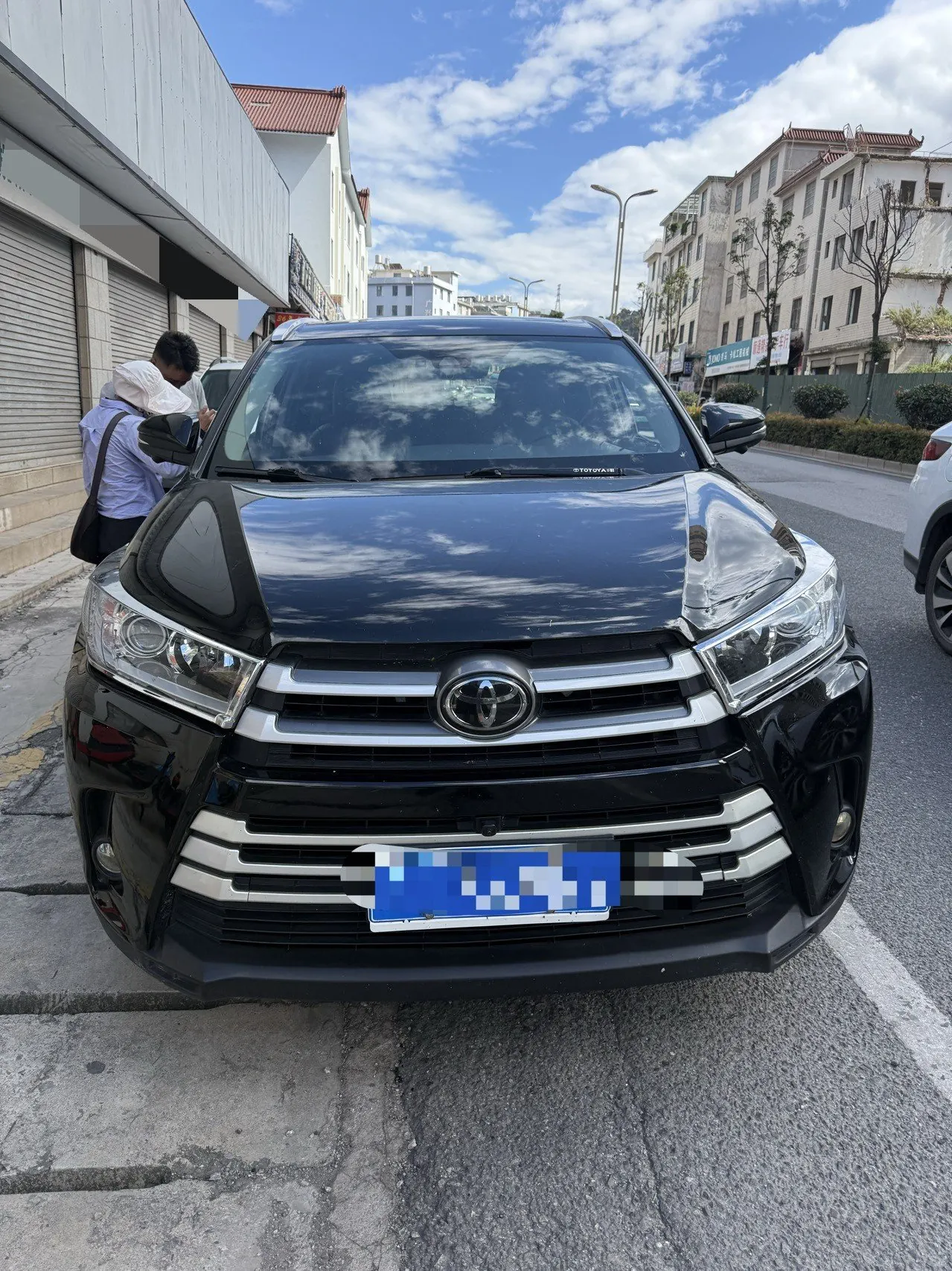 Toyota 2021 Highlander 2.0T 4-wheel drive deluxe 7-seat automatic gear 2