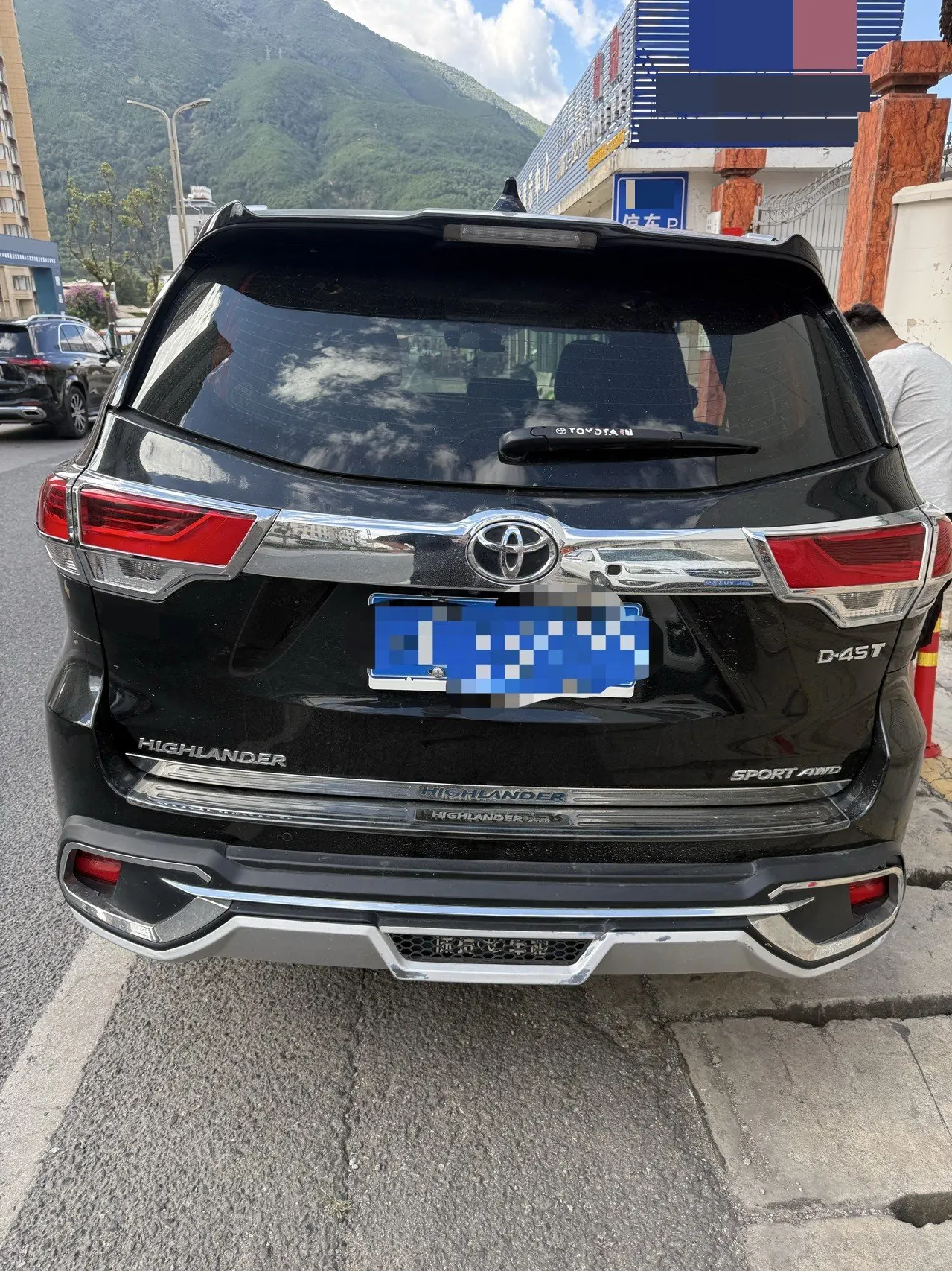 Toyota 2021 Highlander 2.0T 4-wheel drive deluxe 7-seat automatic gear 5