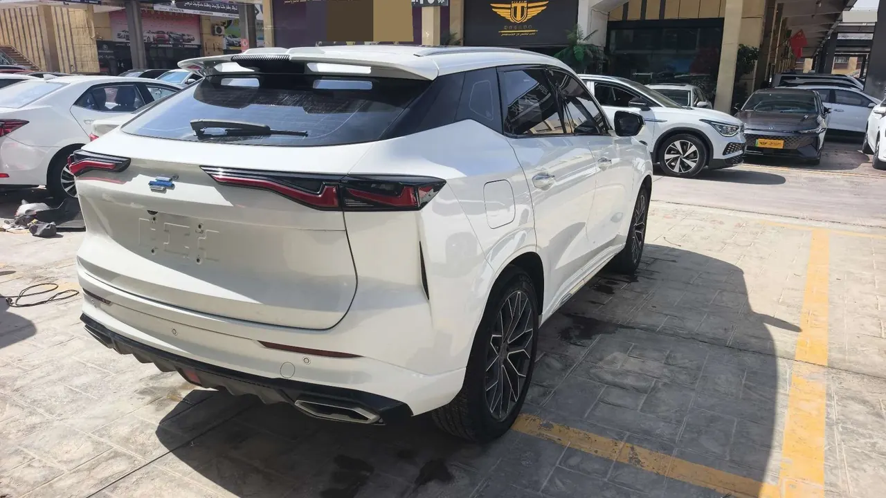 Oshan 2023 Z6 iDD 1.5T Triple Clutch 150KM Flagship PLUS Automatic 8
