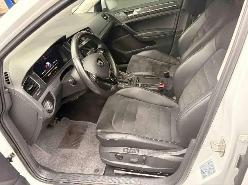 Volkswagen 2020 Golf 7 1.4TSI 280TSI Beloved Edition Deluxe Automatic 2