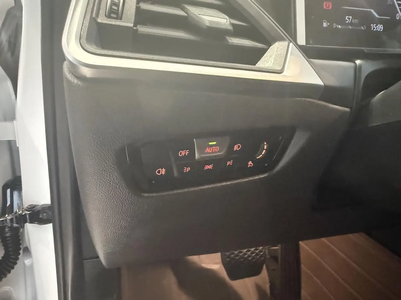BMW 3 Series 2023 320Li 2.0T M Sports Suit Automatic Gear 2