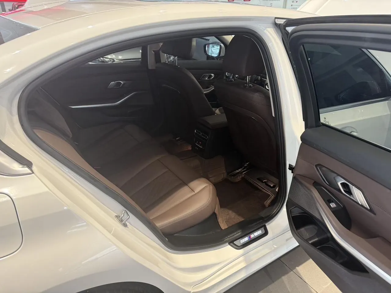 BMW 3 Series 2023 320Li 2.0T M Sports Suit Automatic Gear 21