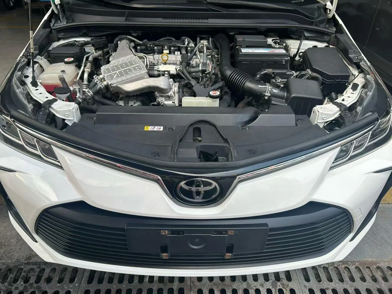 Toyota 2022 corolla 1.2T stepless pioneer PLUS version automatic gear 5