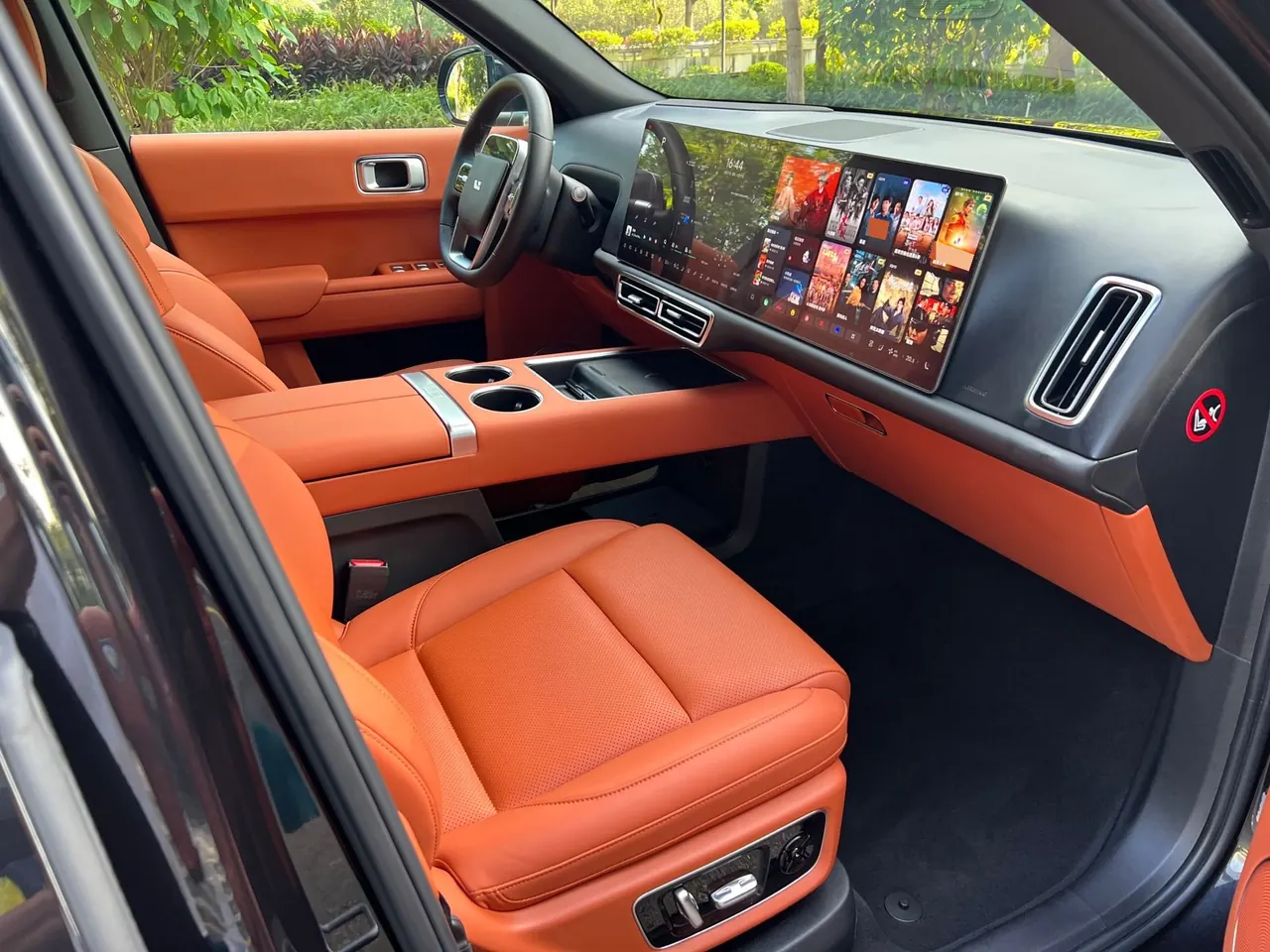 Li 2022 L9 1.5T Max Edition Automatic Gear 7