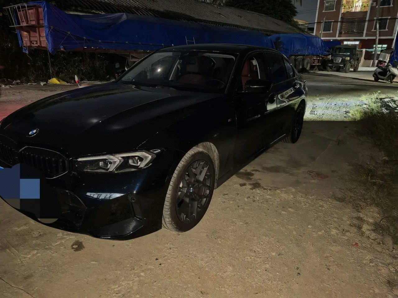 Open image lightbox: BMW 3 Series 2026 330Li 2.0T M Sports Obsidian Night Suit Automatic Gear