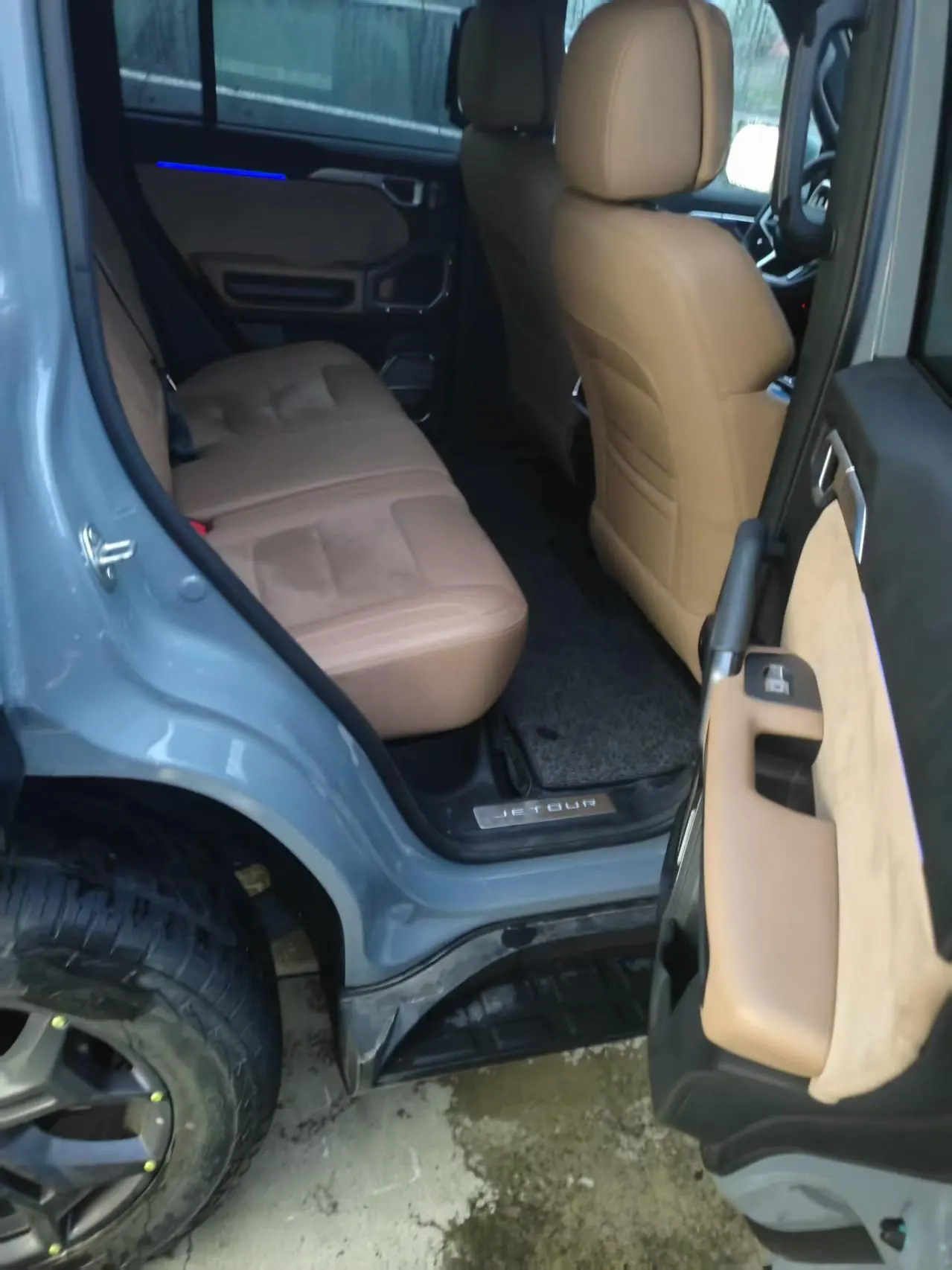 Jetour 2023 Traveler 2.0T 4WD Crossing PRO Automatic Gear 9