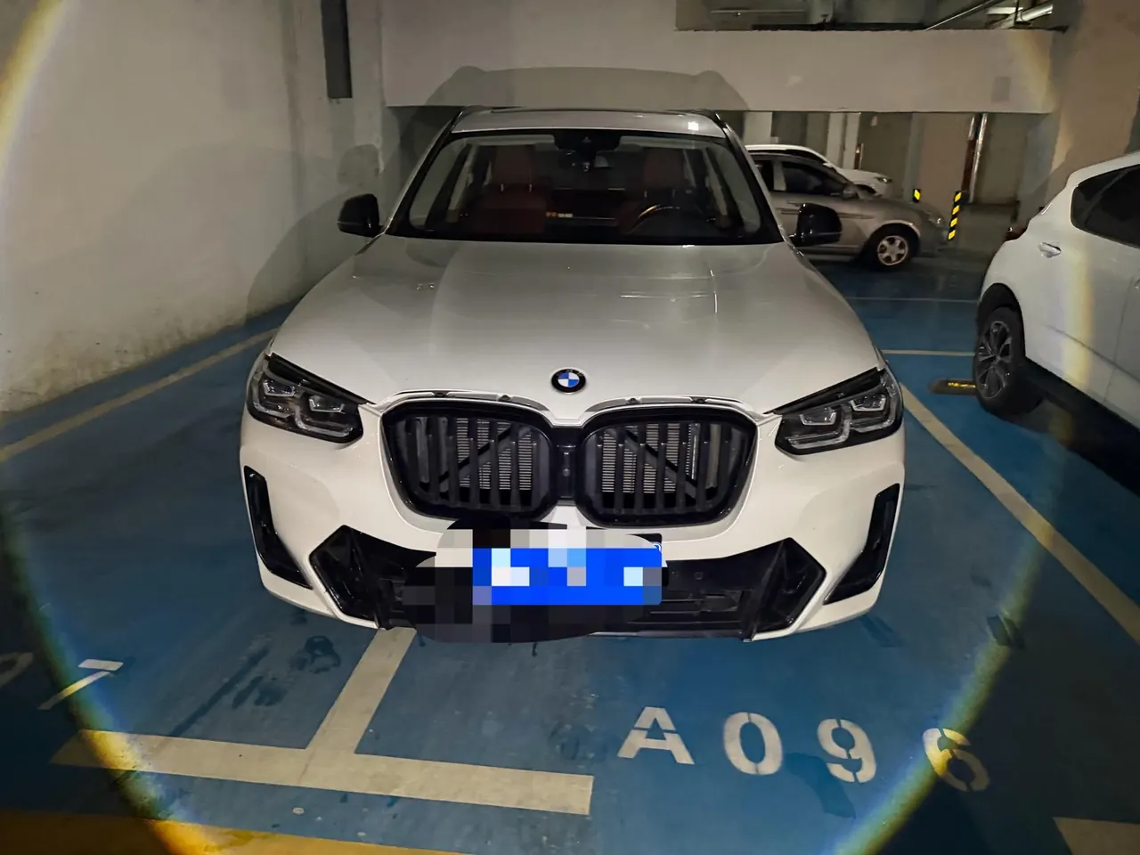 BMW 2023 X3 xDrive30i 2.0T Leading M Obsidian Night Kit (Changed) Automatic Gear 2