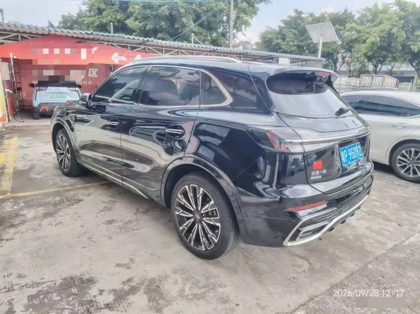 HongQi 2023 HS5 2.0T 4-wheel drive flag enjoy Pro version automatic gear 3