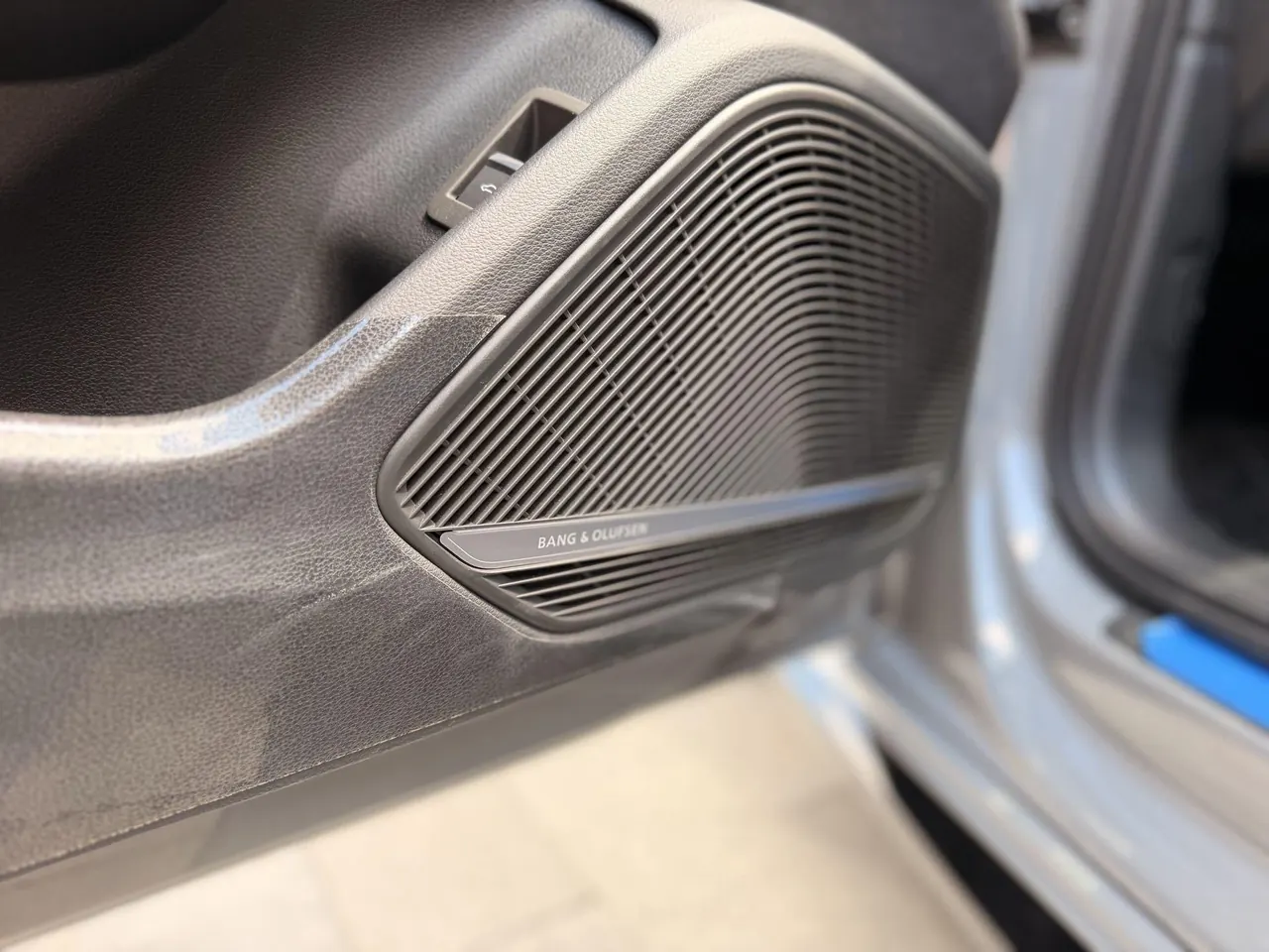 Audi RS4 (Imported) 2023 RS4 Avant 2.9TFSI Obsidian Edition Automatic Gear 11