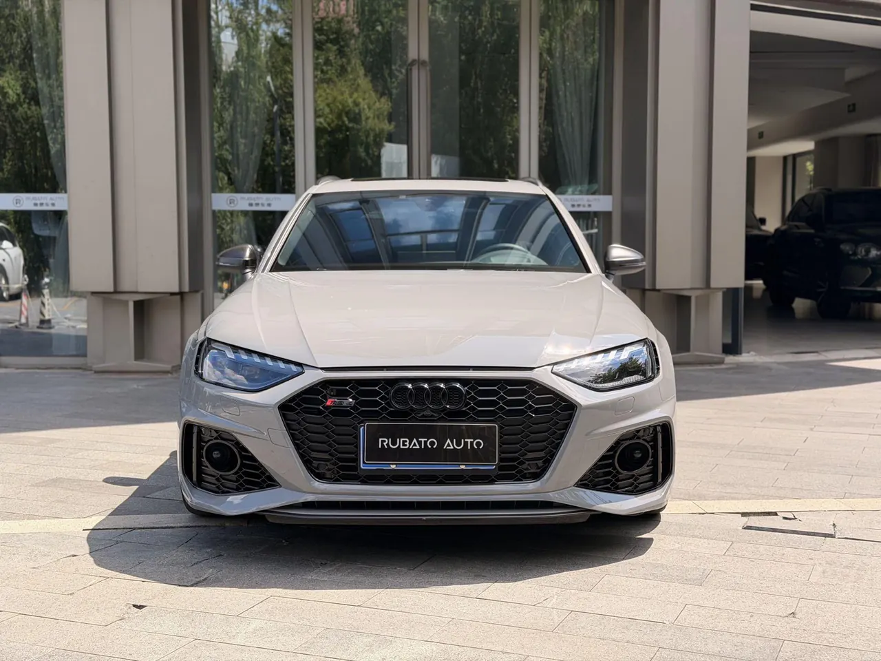 Audi RS4 (Imported) 2023 RS4 Avant 2.9TFSI Obsidian Edition Automatic Gear 2