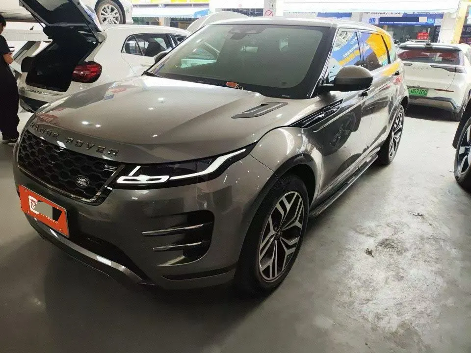 Открыть галерею: Land Rover 2023 Range Rover Aurora L 48V 2.0T 249PS Corinth Bronze Special Edition Automatic Gear