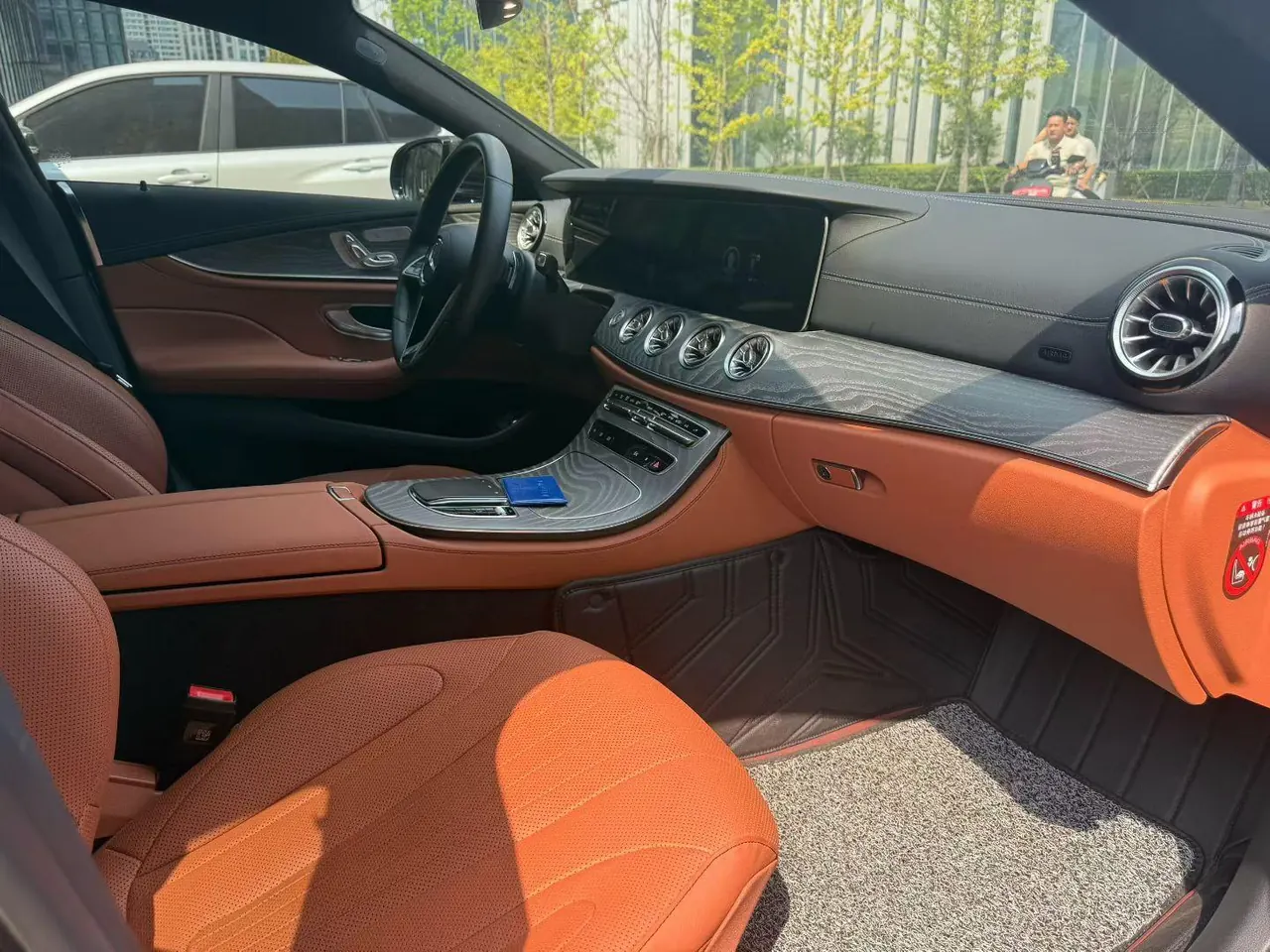 Mercedes Benz CLS (Imported) 2023 CLS 300 2.0T Dynamic (Modified) Automatic Gear 4