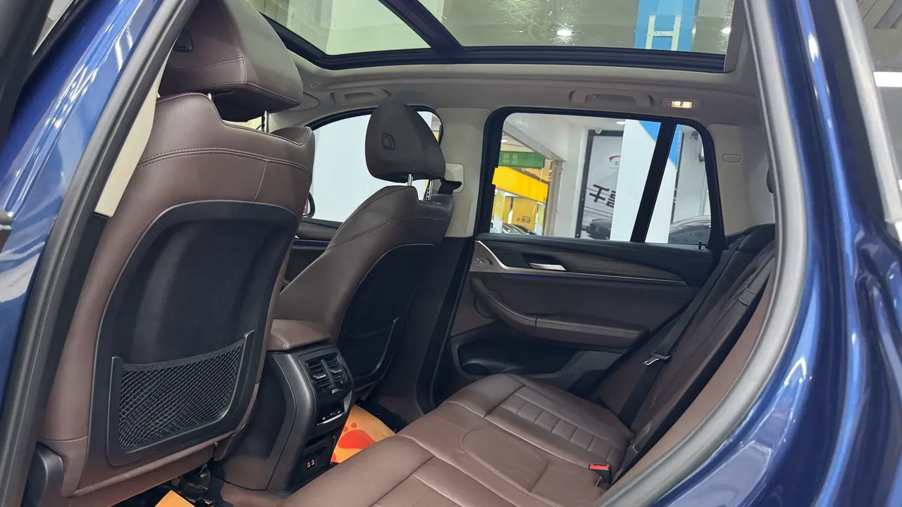 BMW 2020 X3 xDrive28i 2.0T M sports suit automatic gear 11