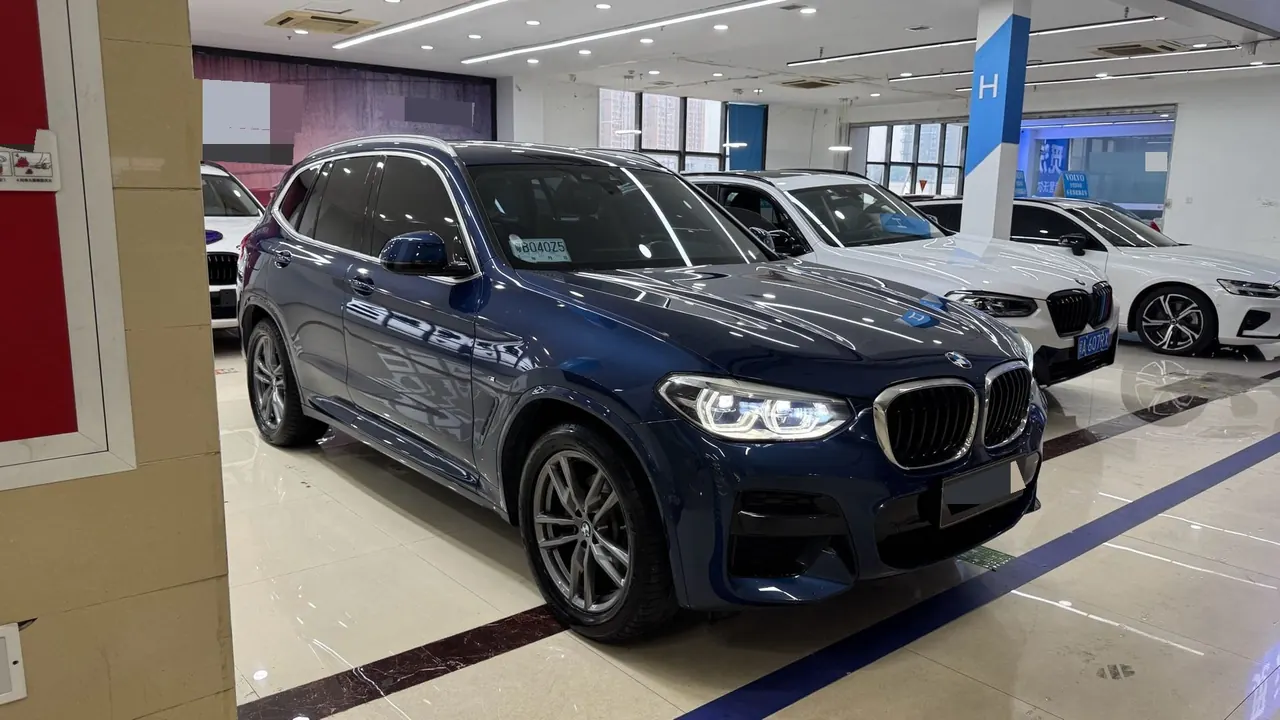 BMW 2020 X3 xDrive28i 2.0T M sports suit automatic gear 2