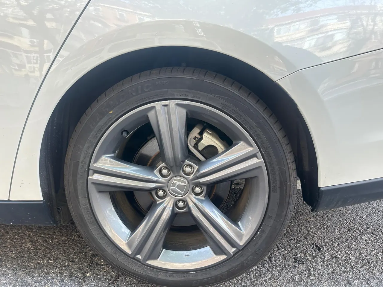 Honda Accord New Energy 2023 11th Generation Accord e:PHEV 2.0 Stepless Smart Edition Automatic Gear 8