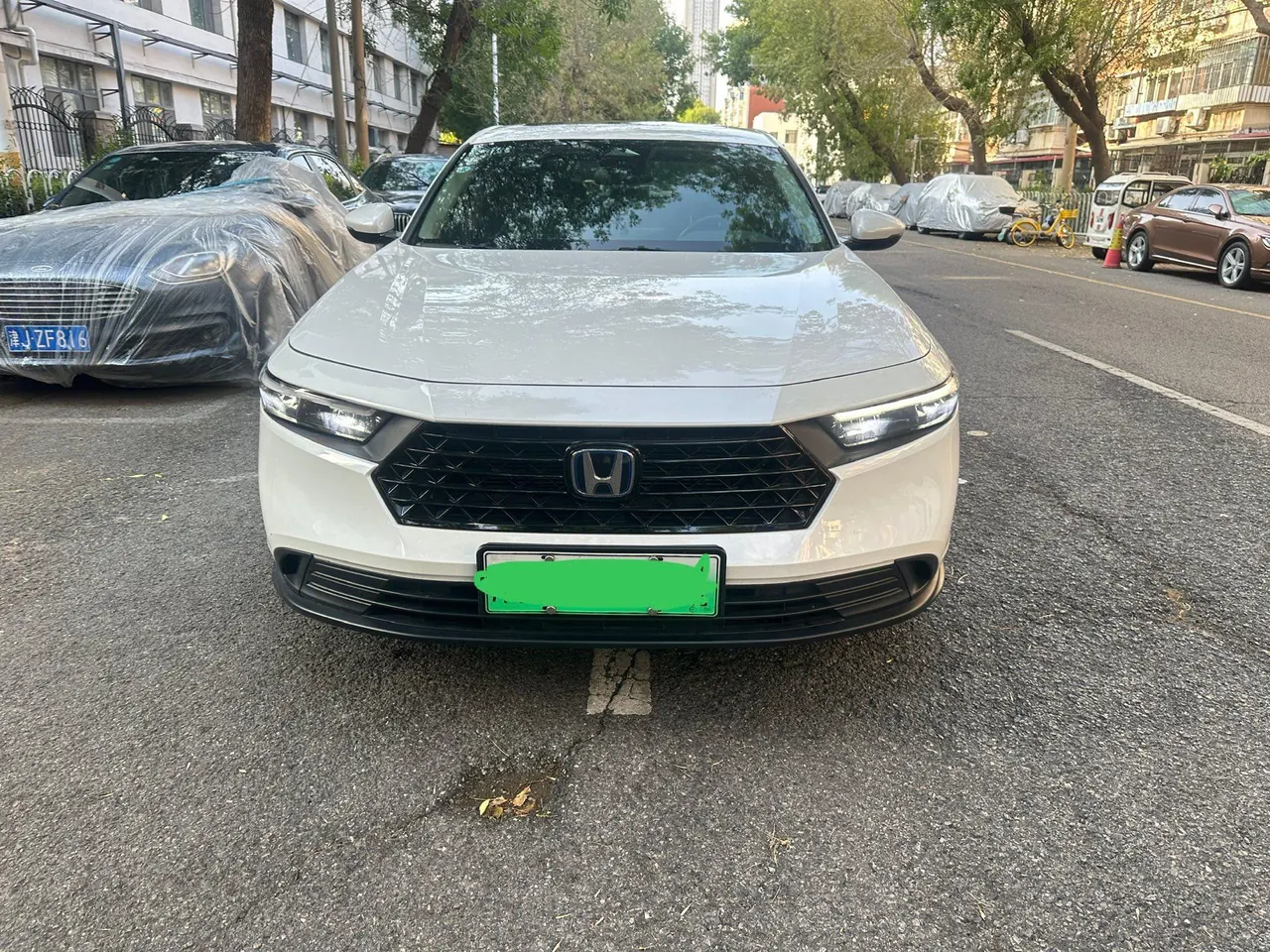 Honda Accord New Energy 2023 11th Generation Accord e:PHEV 2.0 Stepless Smart Edition Automatic Gear 9